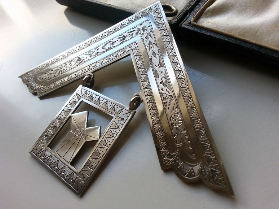 Examples of Hand Engraved gifts, trophies and plaques. Engraving in